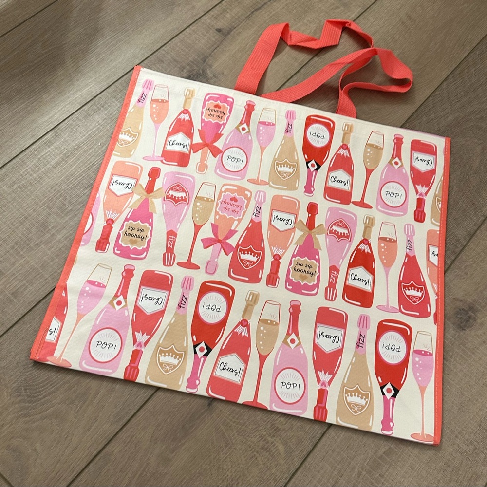 Homegoods TJMaxx Marshalls Valentines Day Champagne Pink Red Bag NWOT